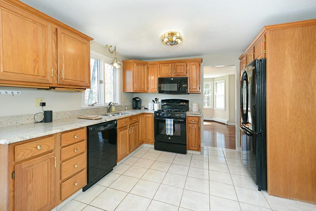 95 Alden Road Holliston, MA 01746 - Photo 3 of 42 Gallery Image 3