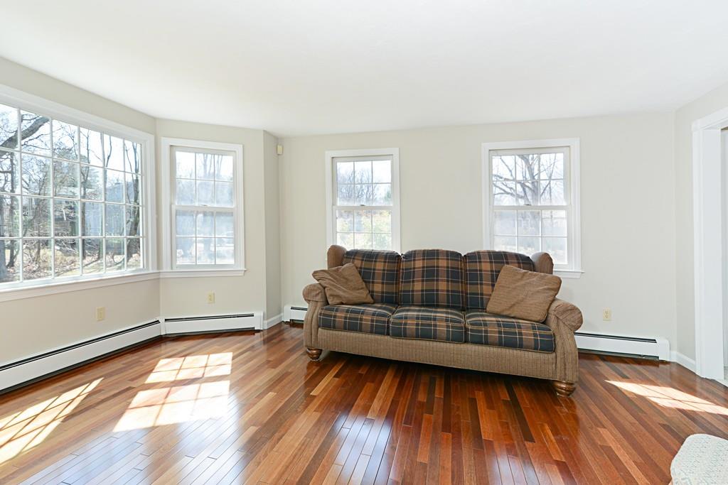 95 Alden Road Holliston, MA 01746 - Photo 10 of 42 Gallery Image 10