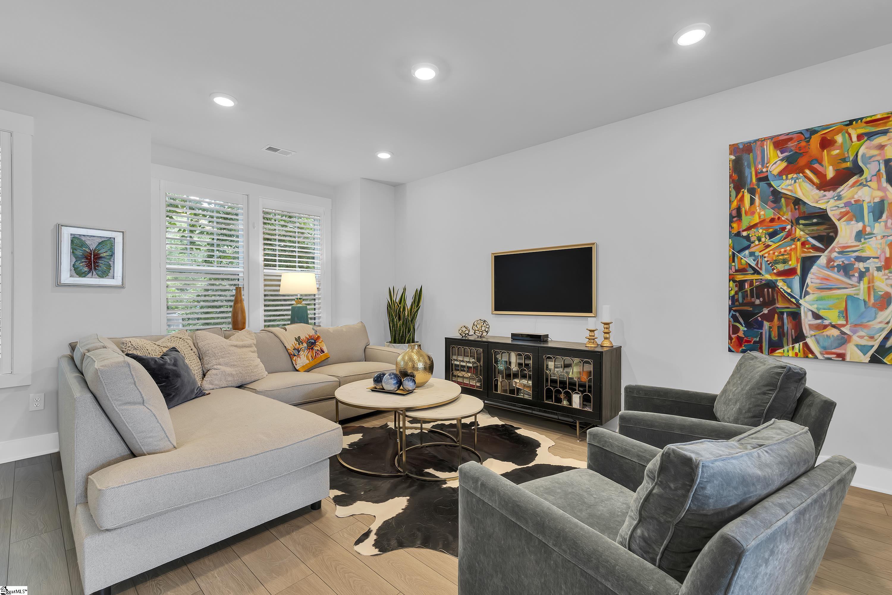 63 Millside Circle Greenville, SC 29605 - Photo 8 of 31