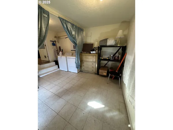 $230,000 | 769 Northeast Christian Street, Myrtle Creek, OR 97457