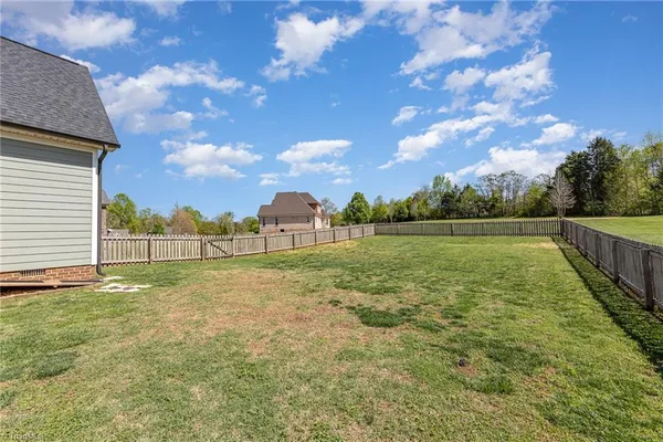 $479,900 | 5003 Lindenwold Drive, Summerfield, NC 27358