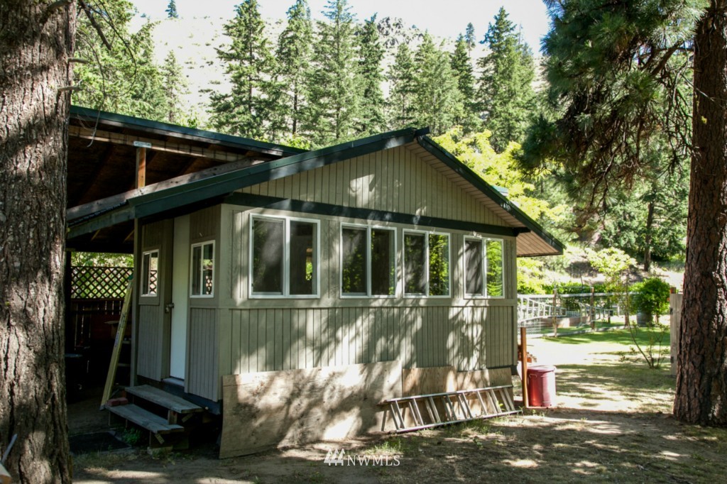 589 Mad River Road Entiat, WA 98822 - Photo 22 of 25 Gallery Image 22