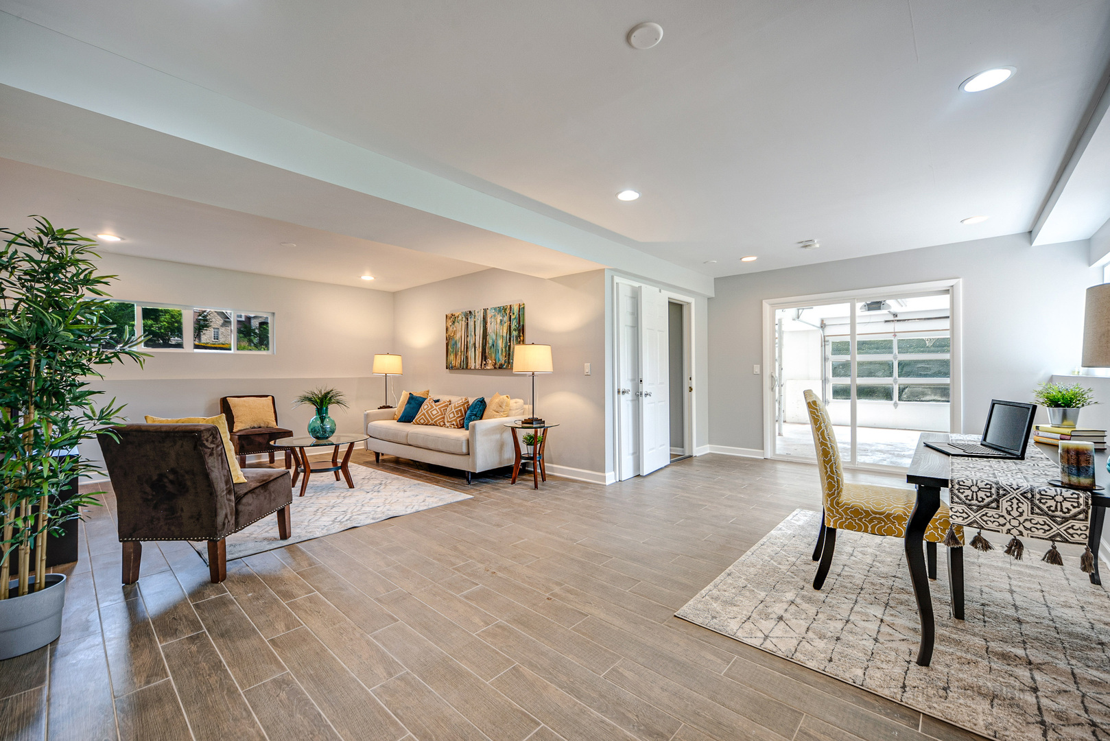 110 Haman Road Inverness, IL 60010 - Photo 18 of 30 a living room with furniture and a table