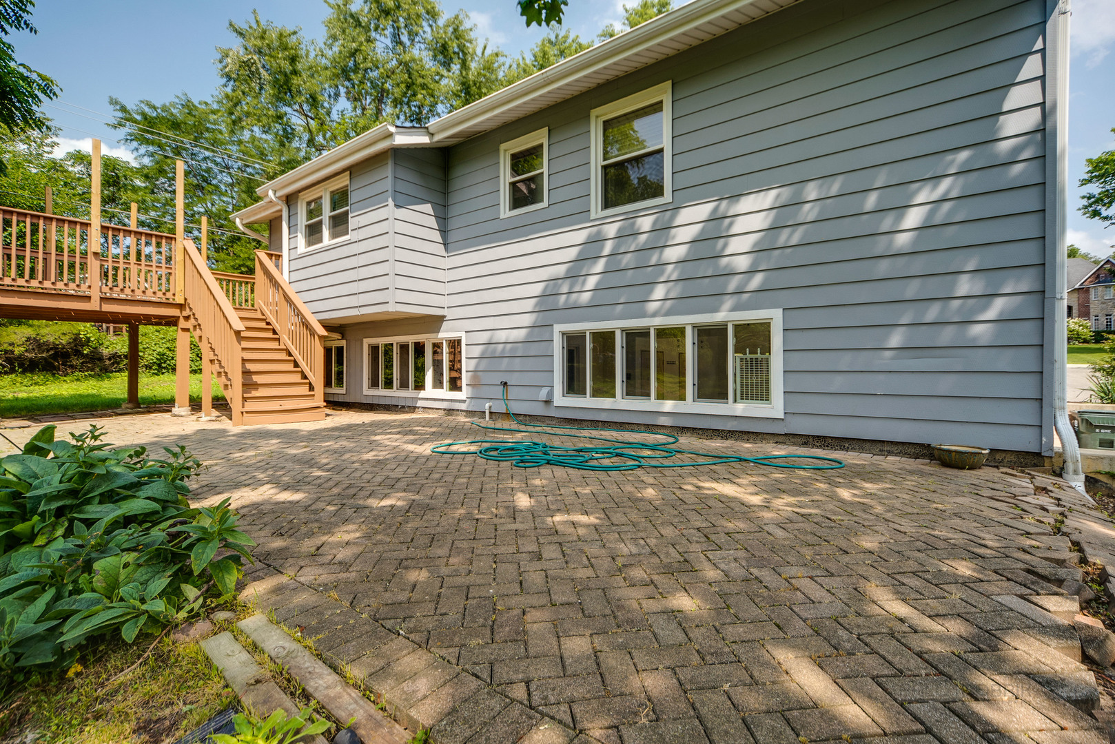 110 Haman Road Inverness, IL 60010 - Photo 26 of 30 a backyard of a house