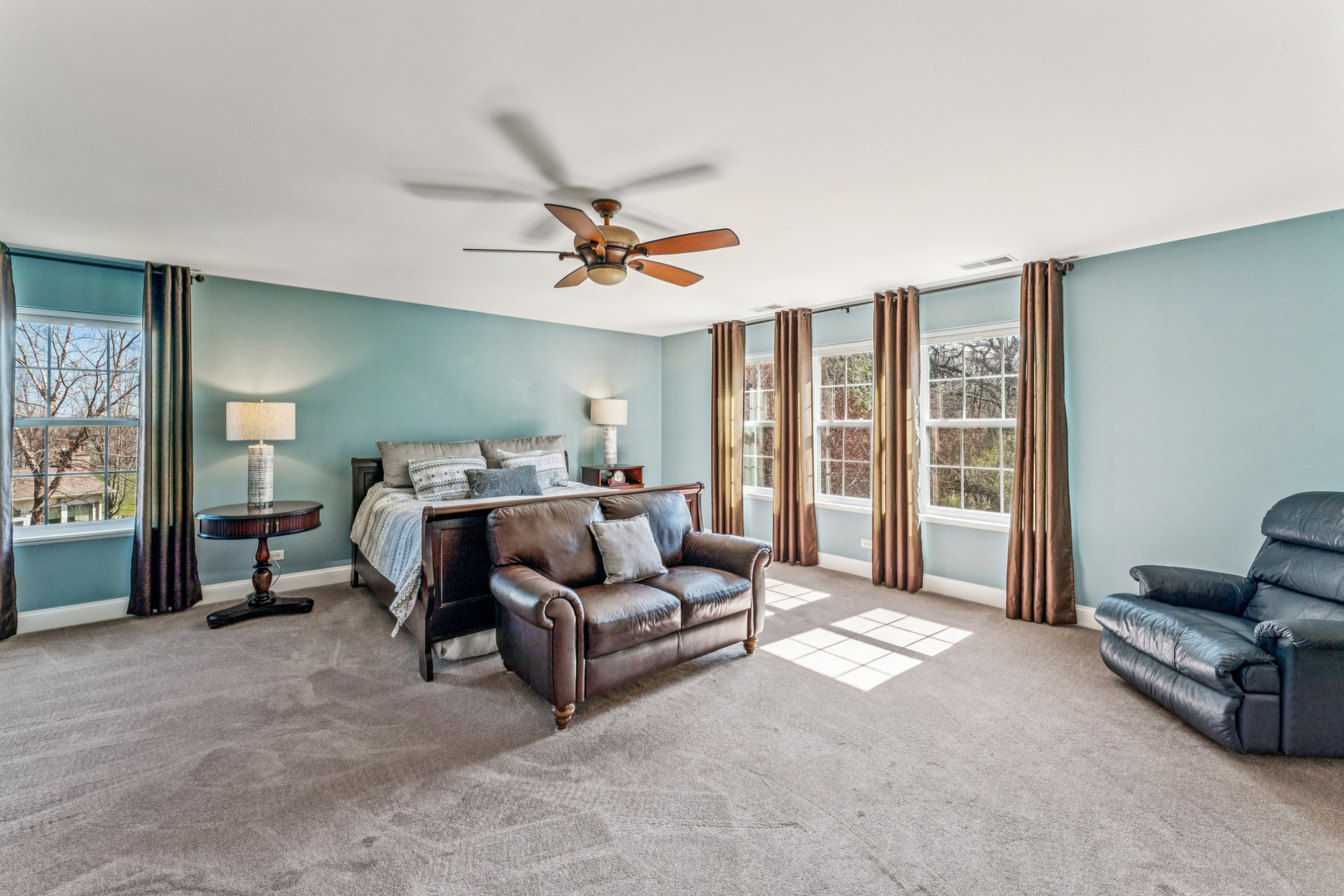 2991 Wagon Road Elgin, IL 60124 - Photo 22 of 49