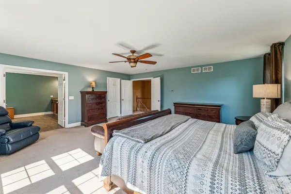 $650,000 | 2991 Wagon Road, Elgin, IL 60124