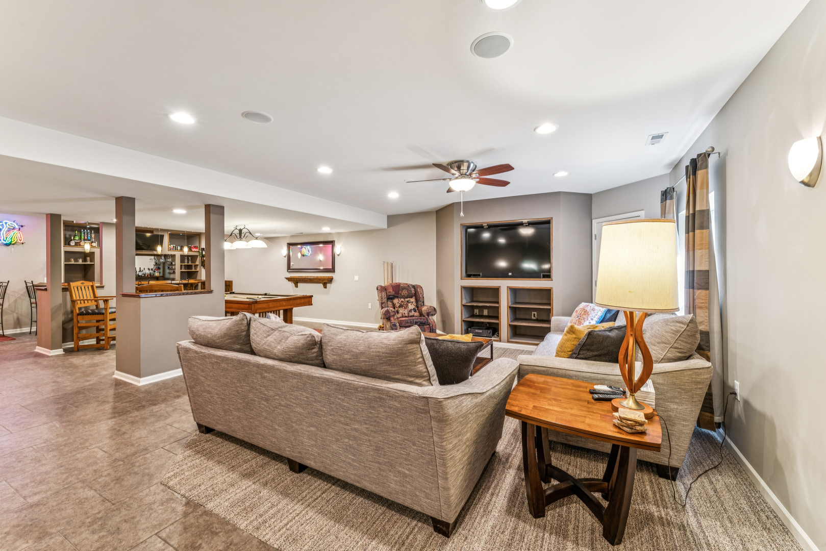 2991 Wagon Road Elgin, IL 60124 - Photo 33 of 49