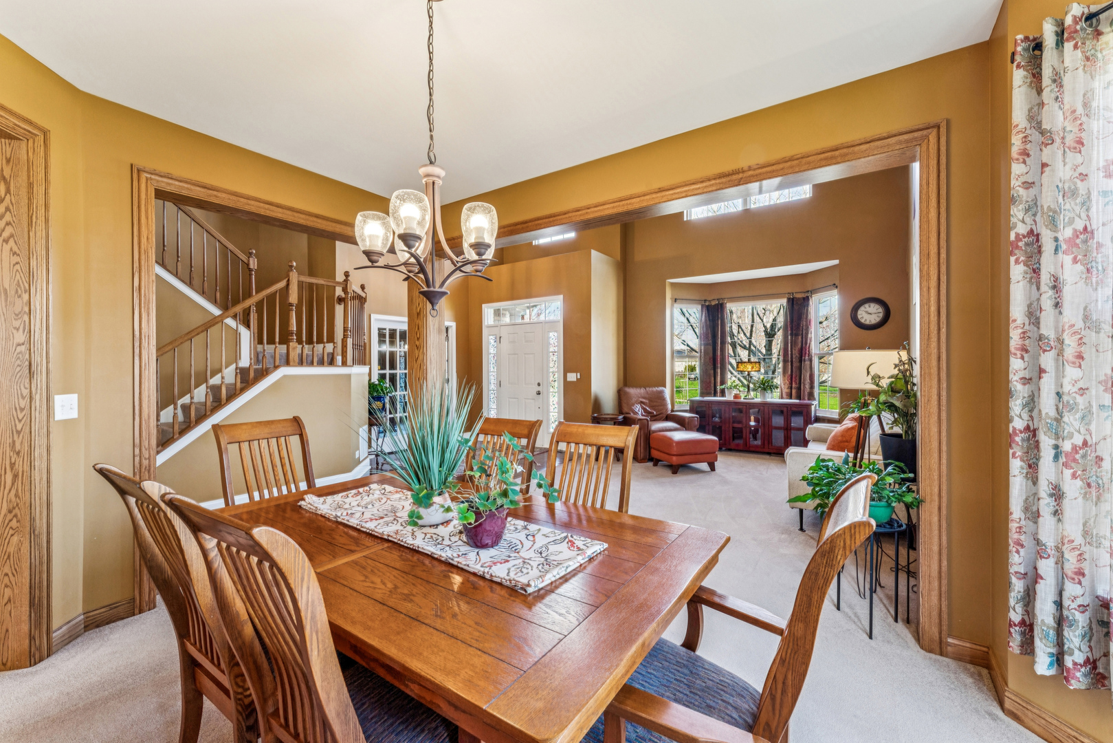 2991 Wagon Road Elgin, IL 60124 - Photo 8 of 49