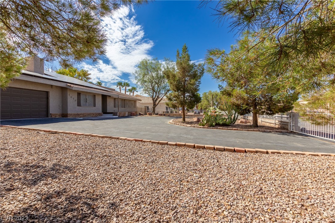 7410 Rancho Destino Road Las Vegas, NV 89123 - Photo 3 of 36 Gallery Image 3