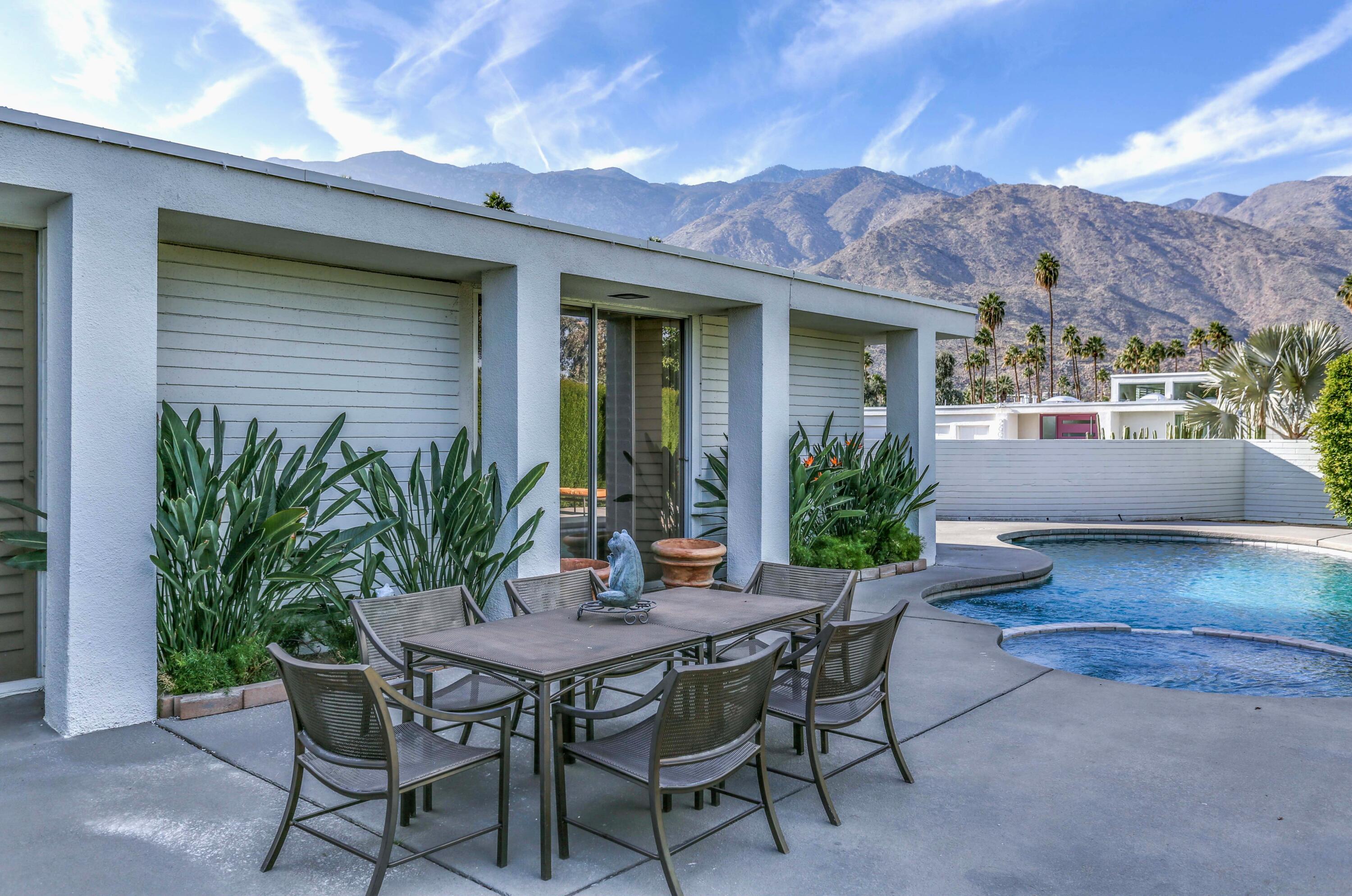 2638 Kings Road East Palm Springs, CA 92264 - Photo 26 of 32 y