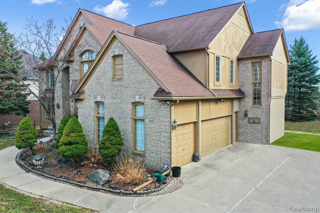 3121 Hedgewood Lane Rochester Hills, MI 48309 - Photo 4 of 38