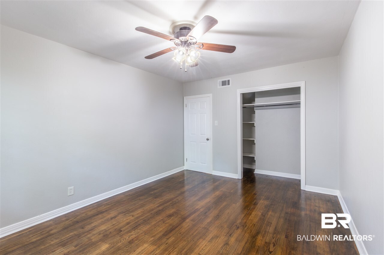 258 Jackson Boulevard Mobile, AL 36609 - Photo 22 of 31