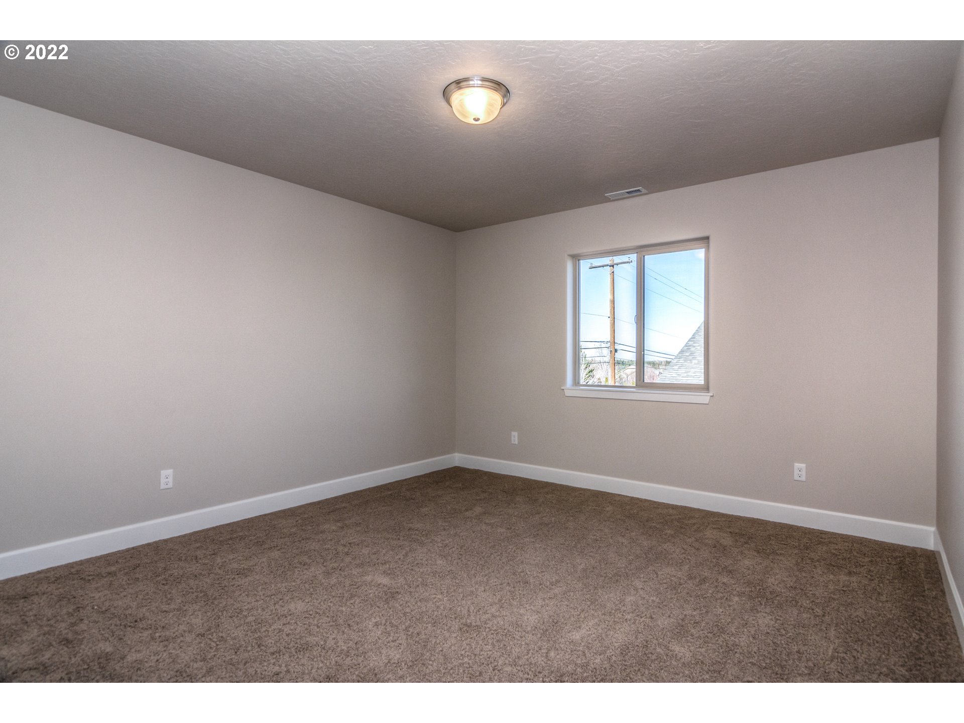3753 Rockcress Road Eugene, OR 97403 - Photo 18 of 26 Gallery Image 18