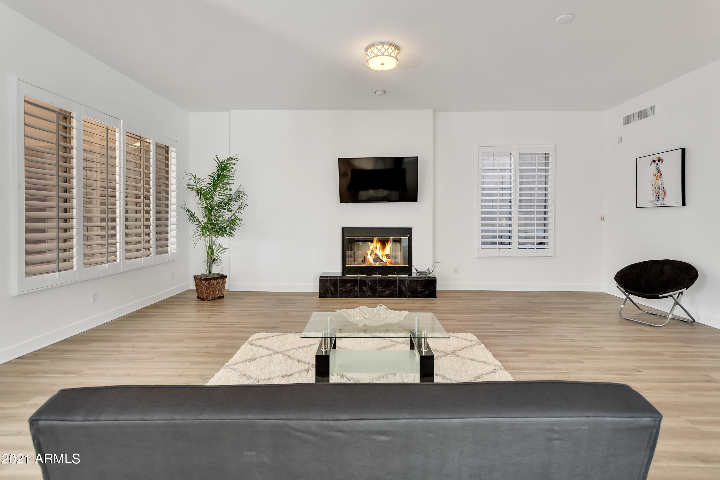 6530 North 29th Street Phoenix, AZ 85016 - Photo 15 of 60 Family Room