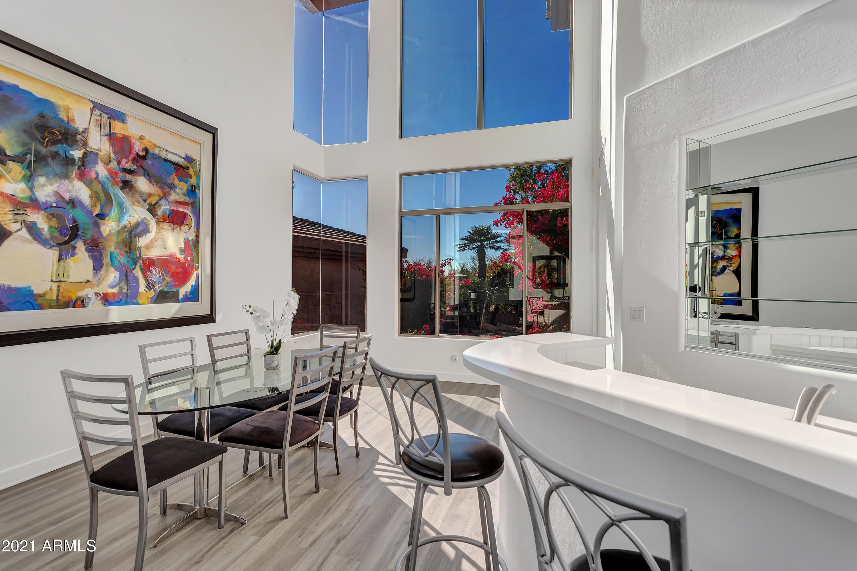 6530 North 29th Street Phoenix, AZ 85016 - Photo 2 of 60 Living Room with Wet Bar
