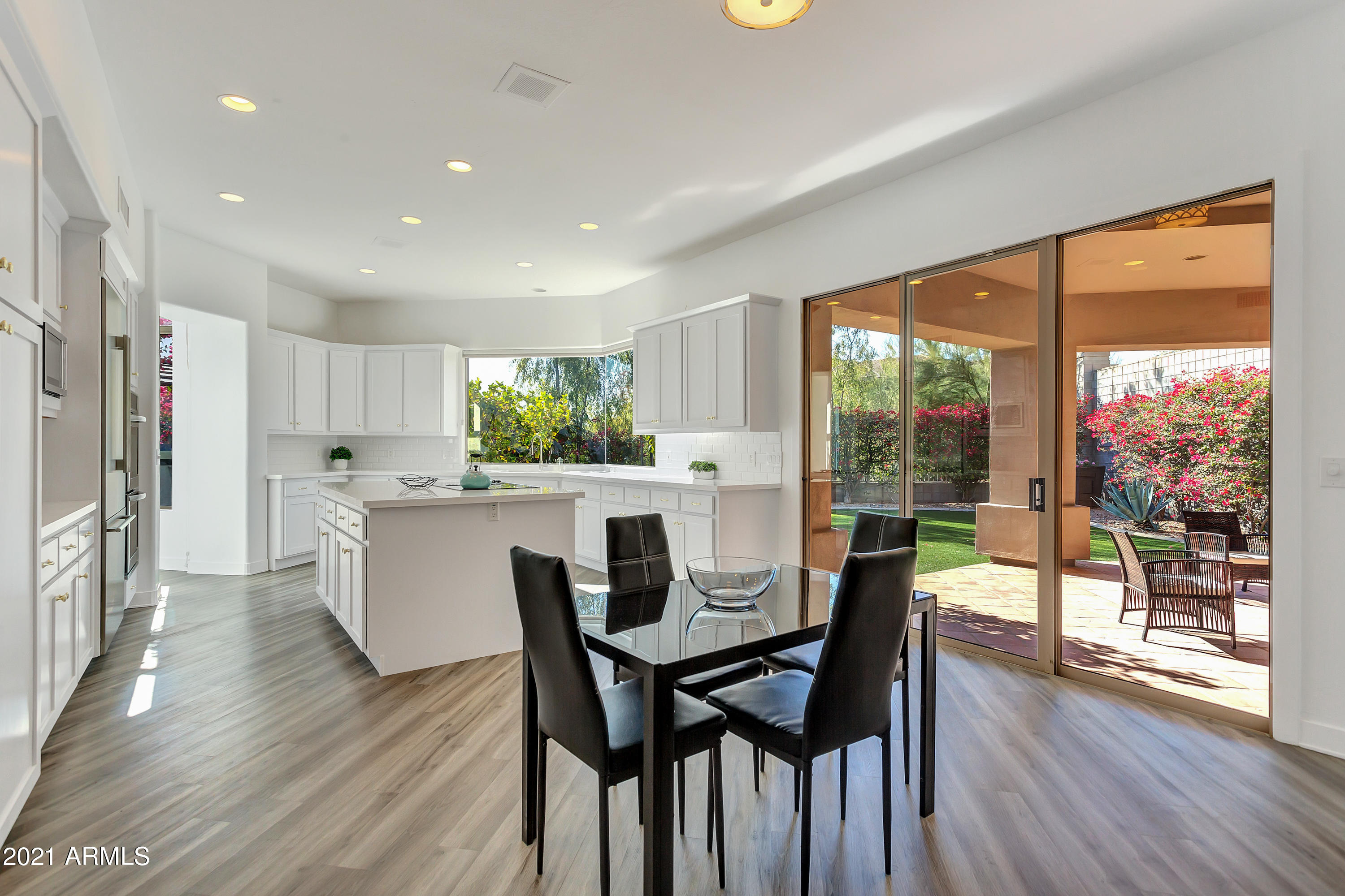 6530 North 29th Street Phoenix, AZ 85016 - Photo 4 of 60 Kithcen