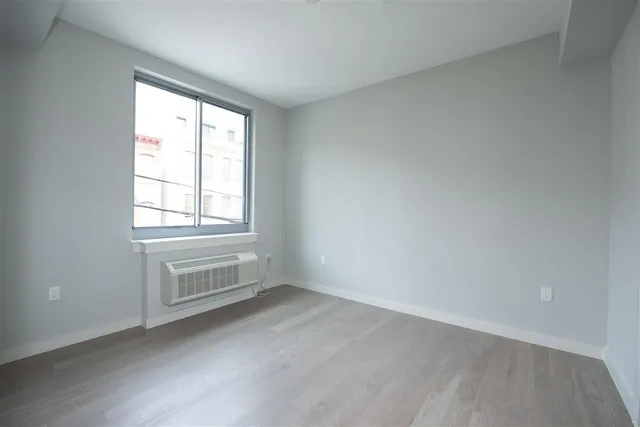 $2,750 | 461 Newark Avenue, Unit 3E, Jersey City, NJ 07306