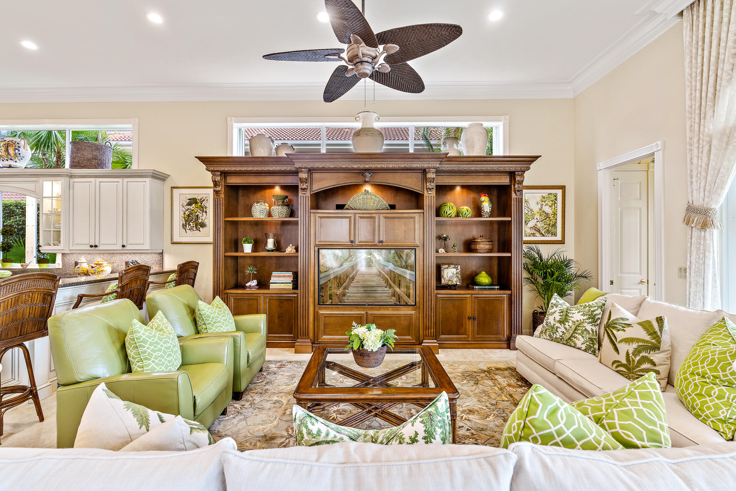 3152 Casseekey Island Road Jupiter, FL 33477 - Photo 17 of 45 Family Room