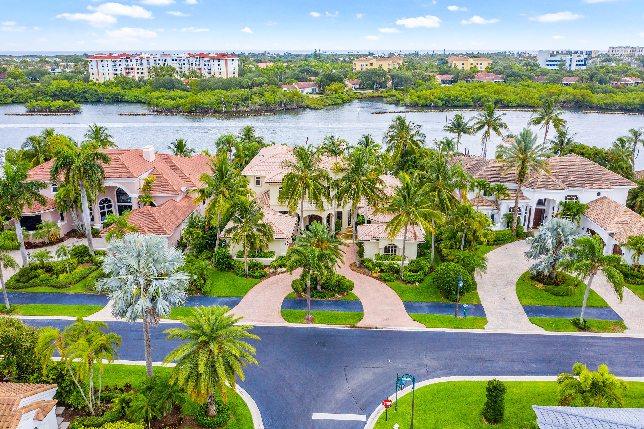 3152 Casseekey Island Road Jupiter, FL 33477 - Photo 3 of 45 Aerial