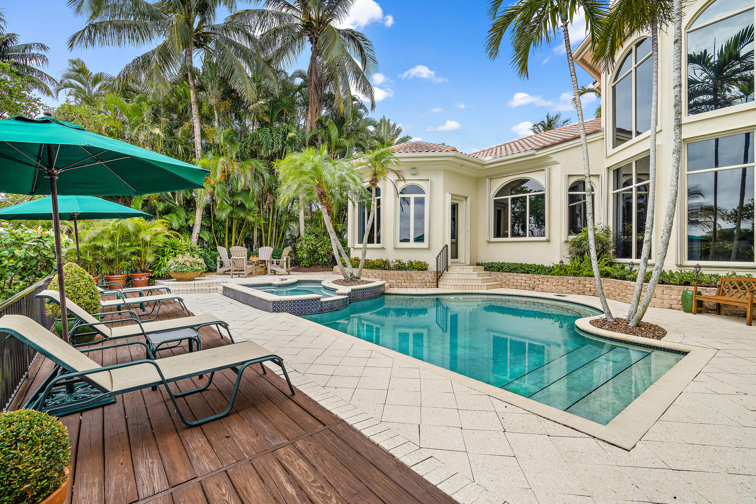 3152 Casseekey Island Road Jupiter, FL 33477 - Photo 36 of 45 Pool