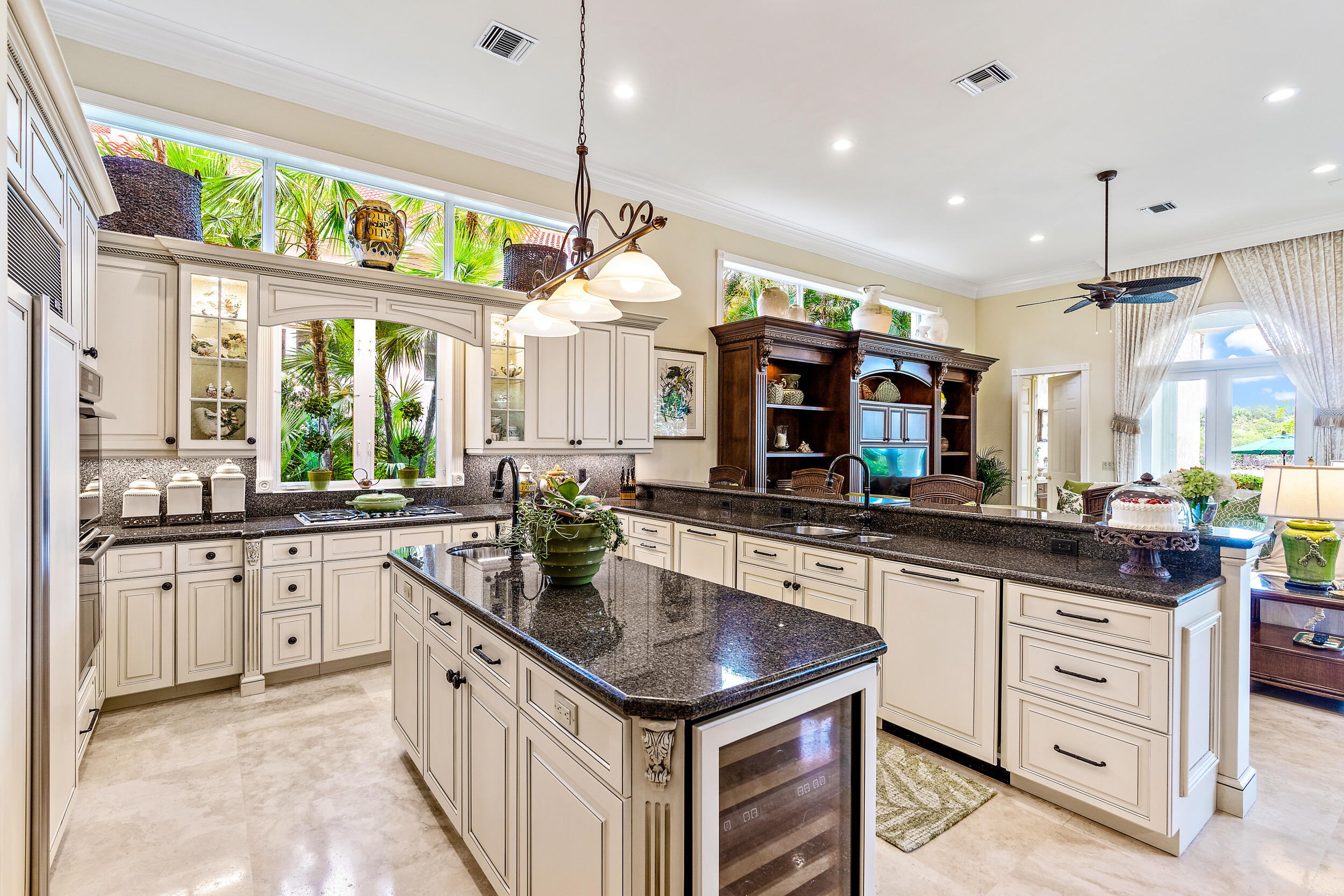 3152 Casseekey Island Road Jupiter, FL 33477 - Photo 7 of 45 Kitchen