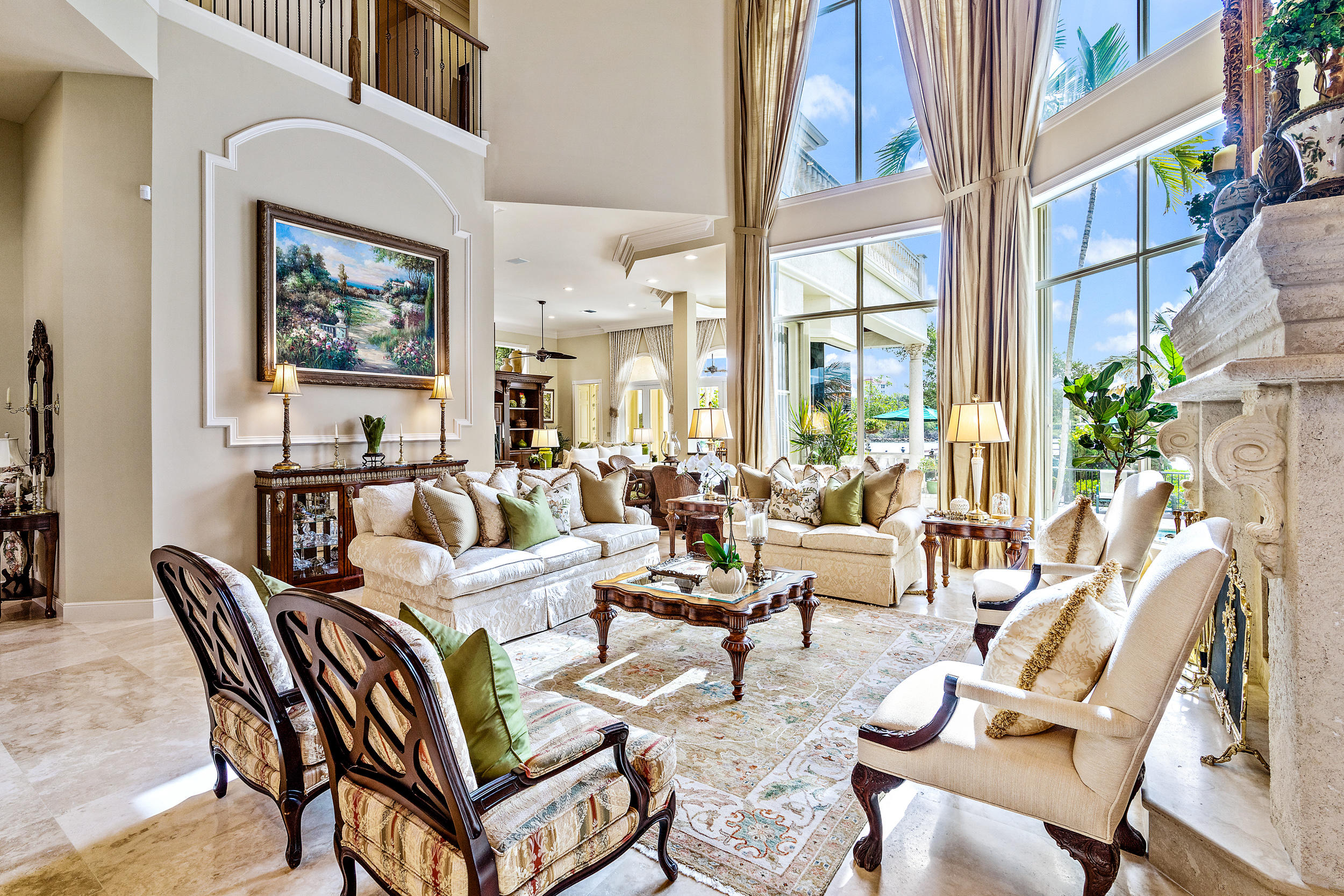 3152 Casseekey Island Road Jupiter, FL 33477 - Photo 10 of 45 Living Room