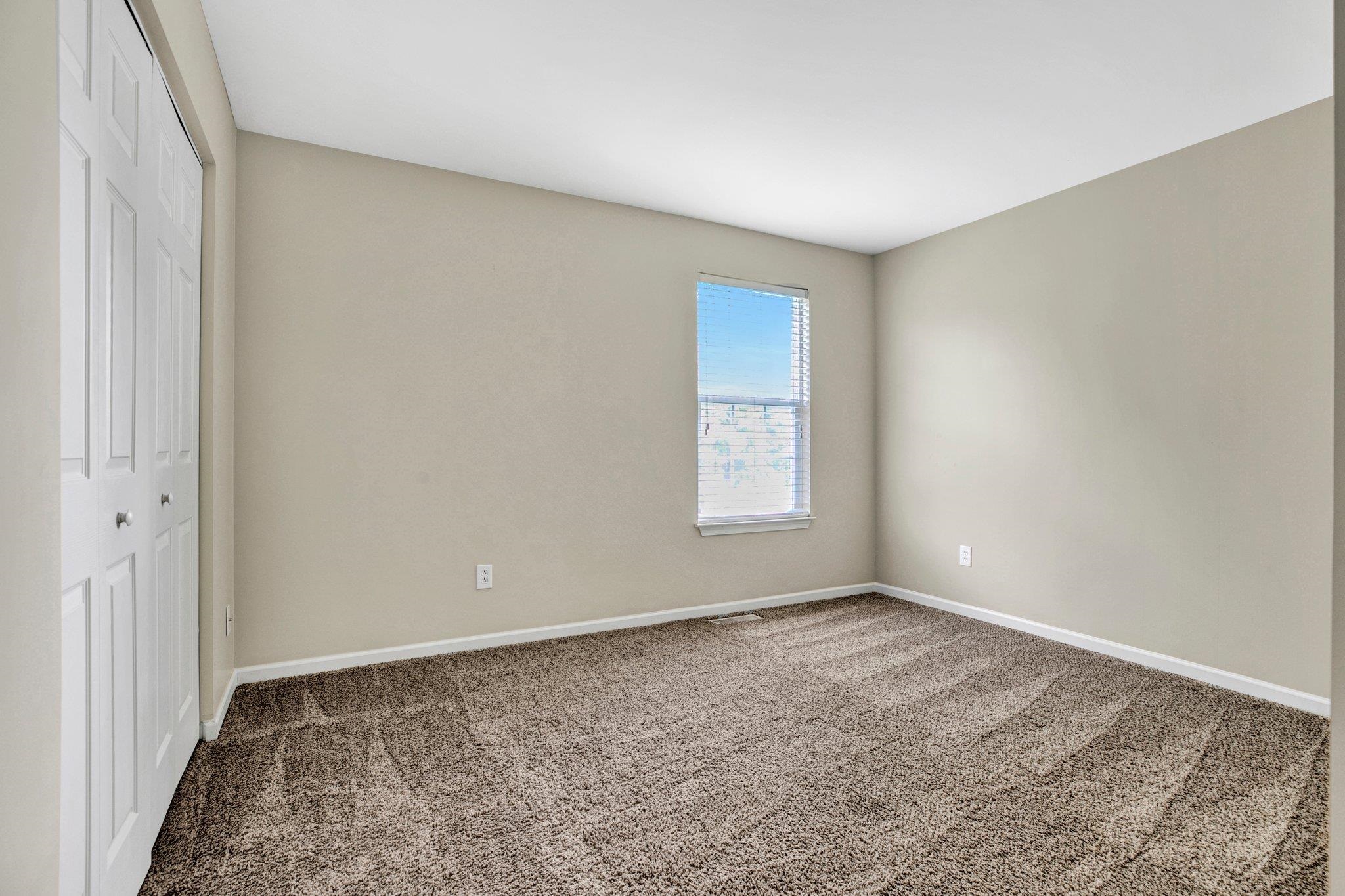 139 Castleton Circle Boiling Springs, SC 29316 - Photo 28 of 33