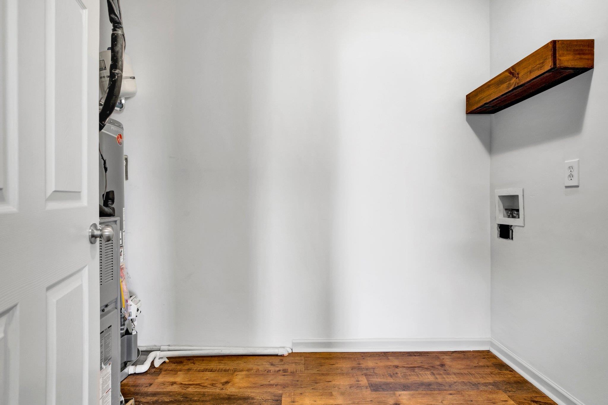 139 Castleton Circle Boiling Springs, SC 29316 - Photo 30 of 33 Upstairs Laundry / Mechanical