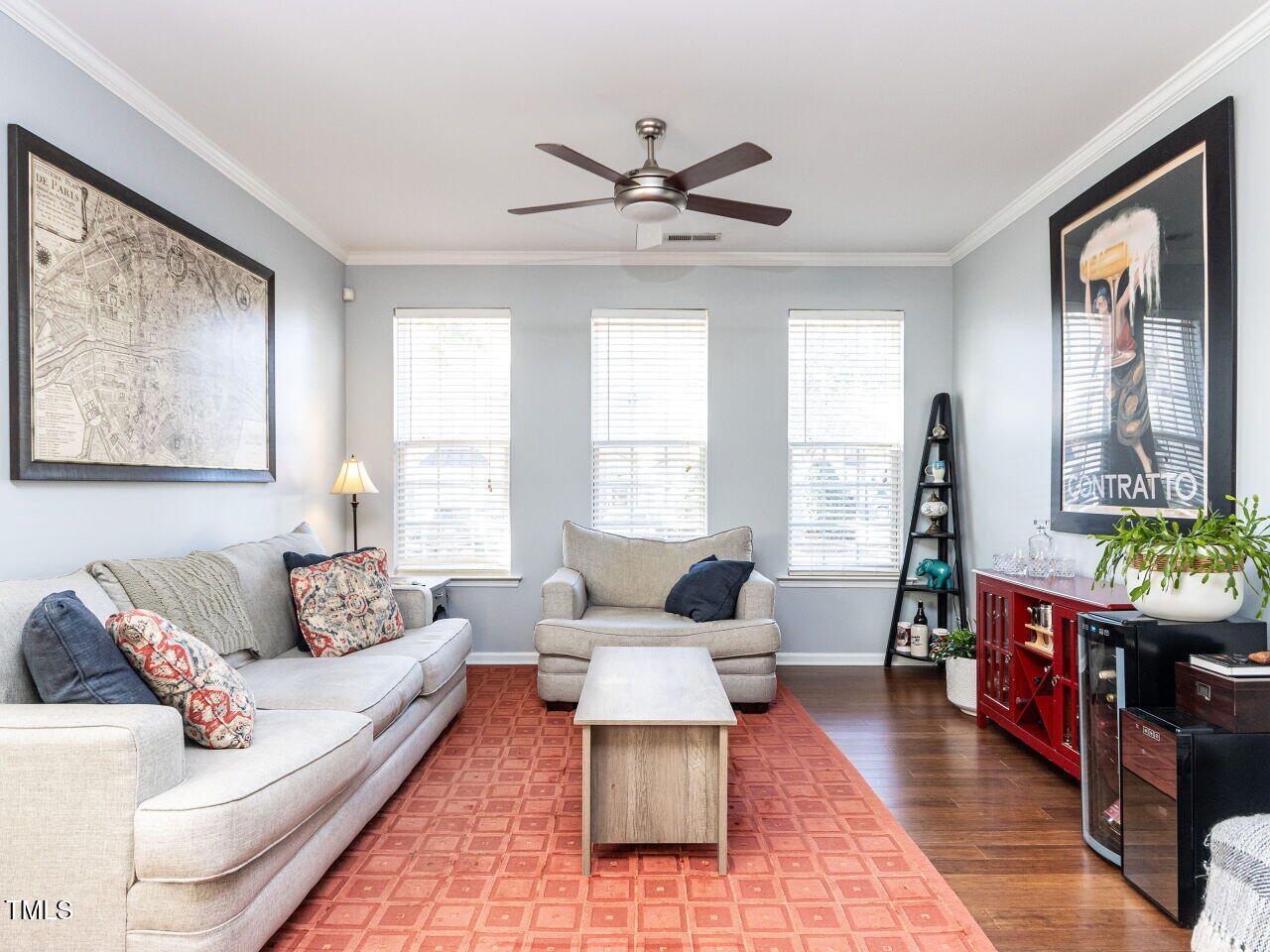 8280 City Loft Court Raleigh, NC 27613 - Photo 5 of 29 005-1280x960-living-room
