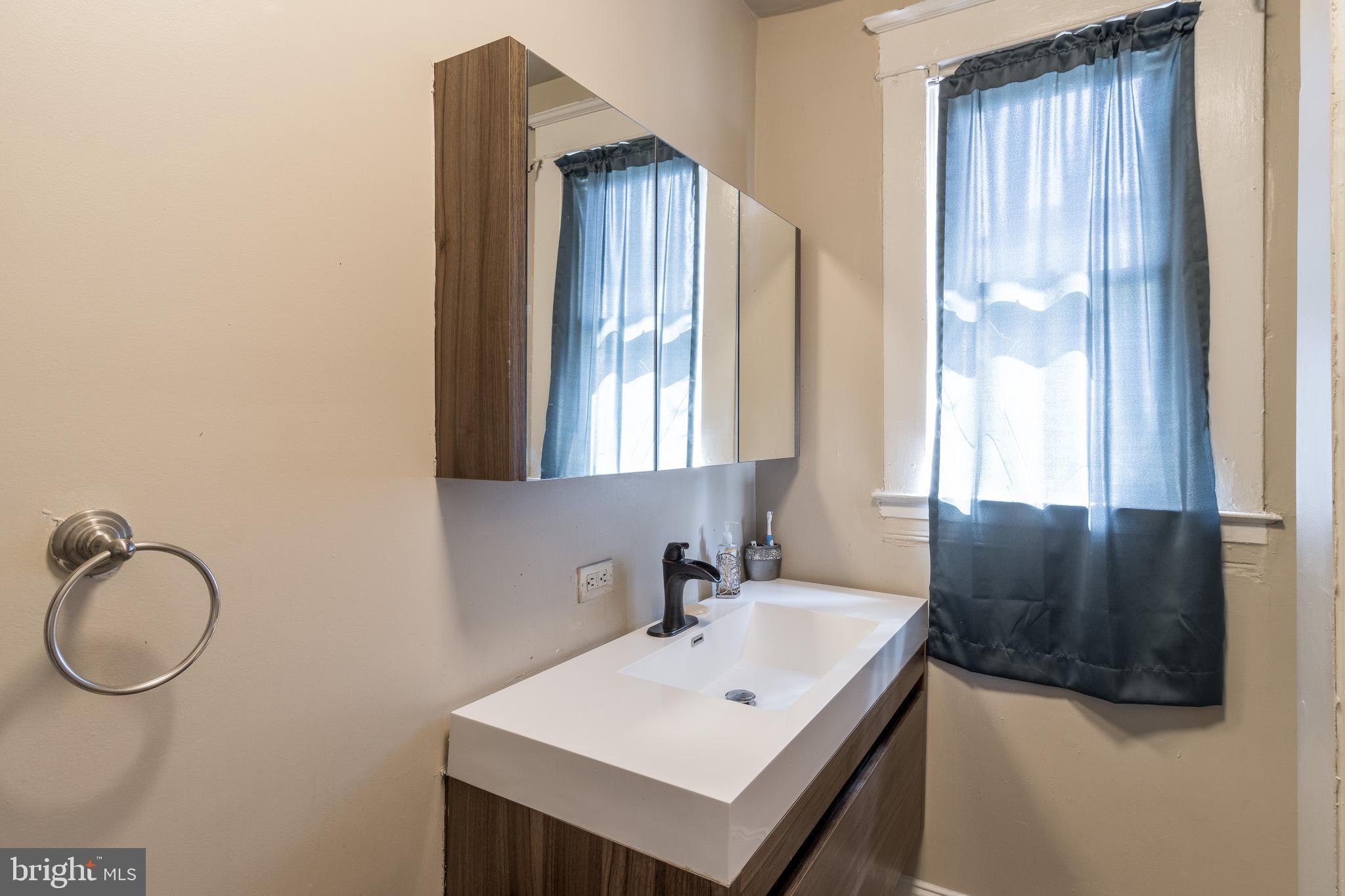 2206 Allendale Road Baltimore, MD 21216 - Photo 18 of 39