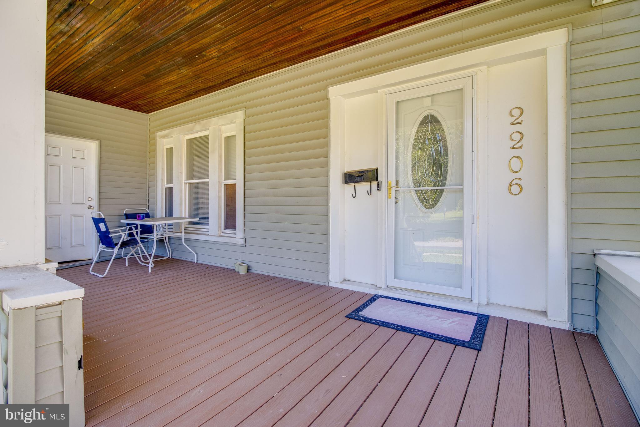 2206 Allendale Road Baltimore, MD 21216 - Photo 3 of 39