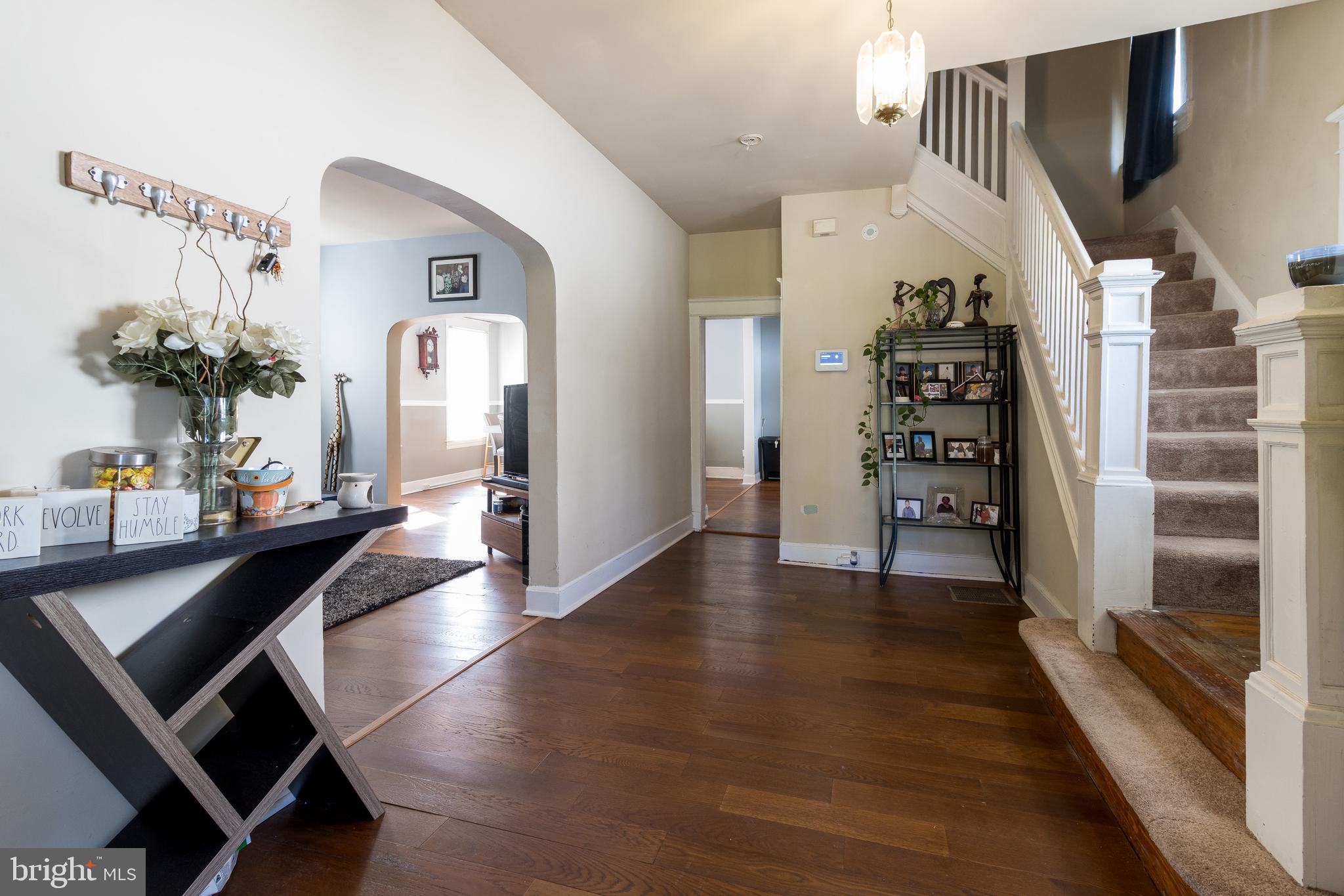 2206 Allendale Road Baltimore, MD 21216 - Photo 4 of 39