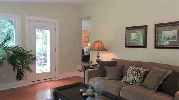 17 Spring Street Ipswich, MA 01938 - Photo 13 of 30 Gallery Image 13