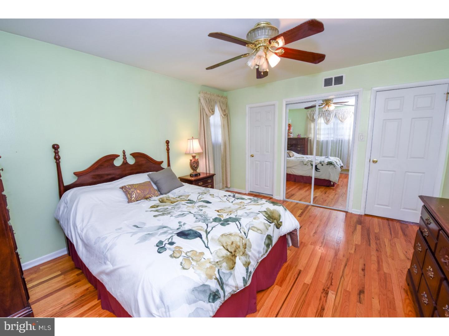 8913 Rising Sun Avenue Philadelphia, PA 19115 - Photo 22 of 25 Bedroom - Main