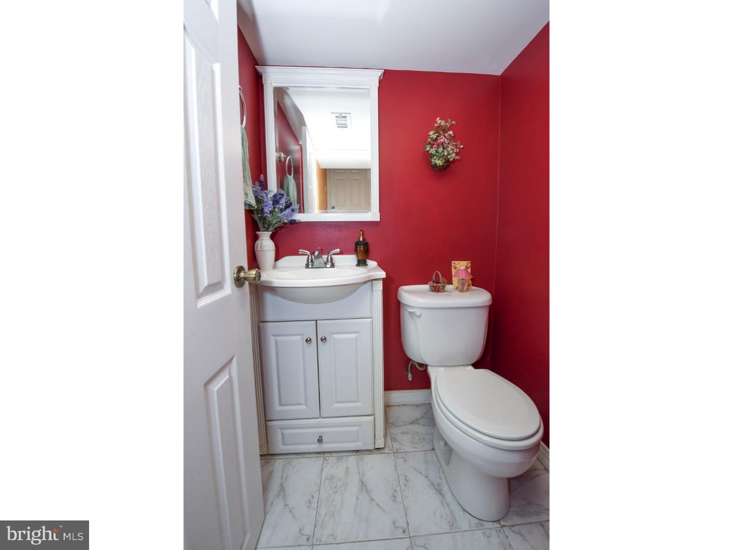 8913 Rising Sun Avenue Philadelphia, PA 19115 - Photo 6 of 25 Half Bath