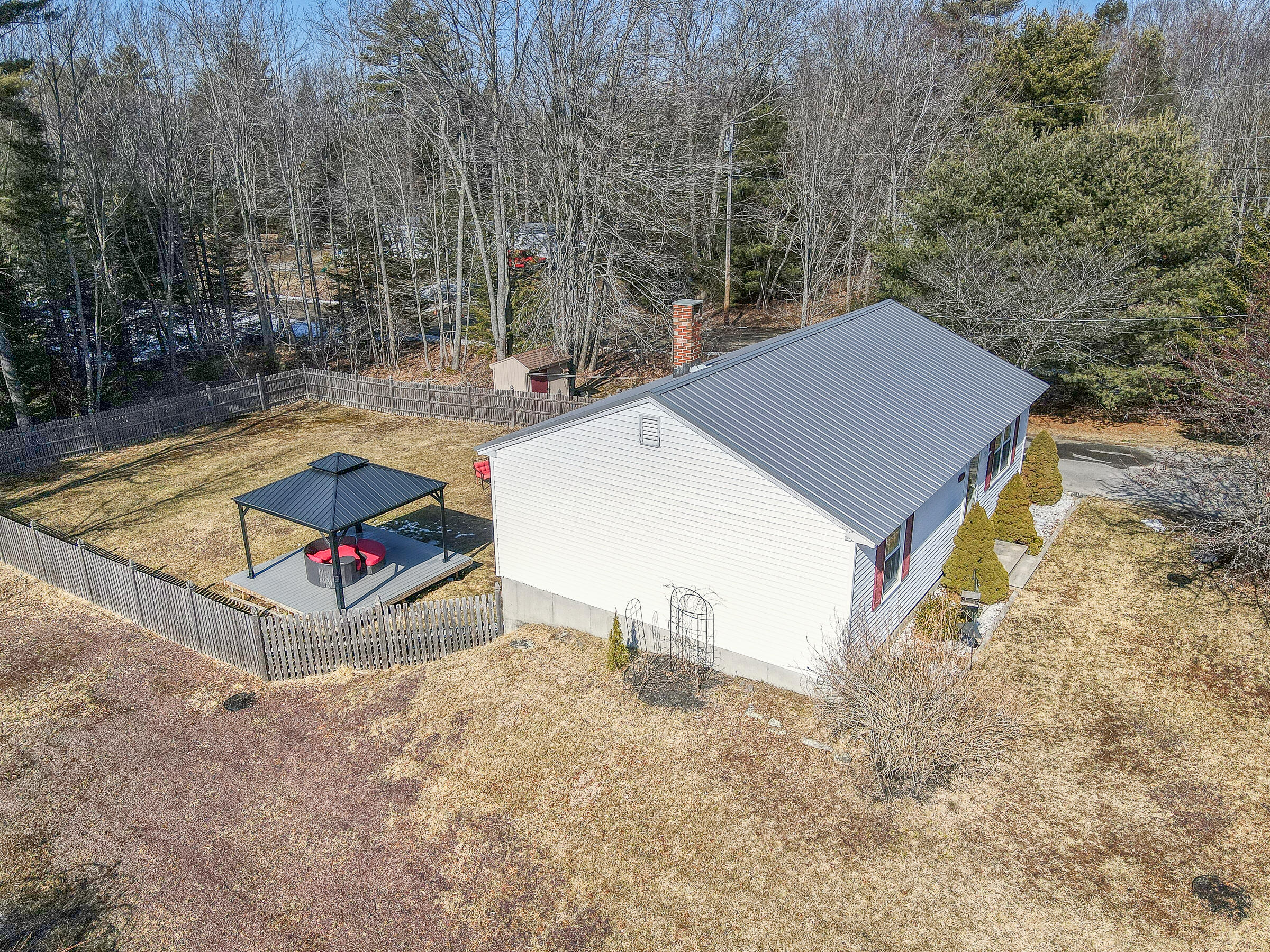 136 Middlesex Road Topsham, ME 04086 - Photo 33 of 45 108660ae-104