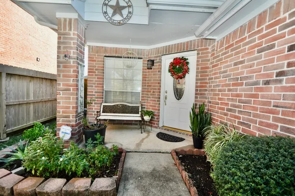 $1,750 | 3239 Beran Drive, Houston, TX 77045