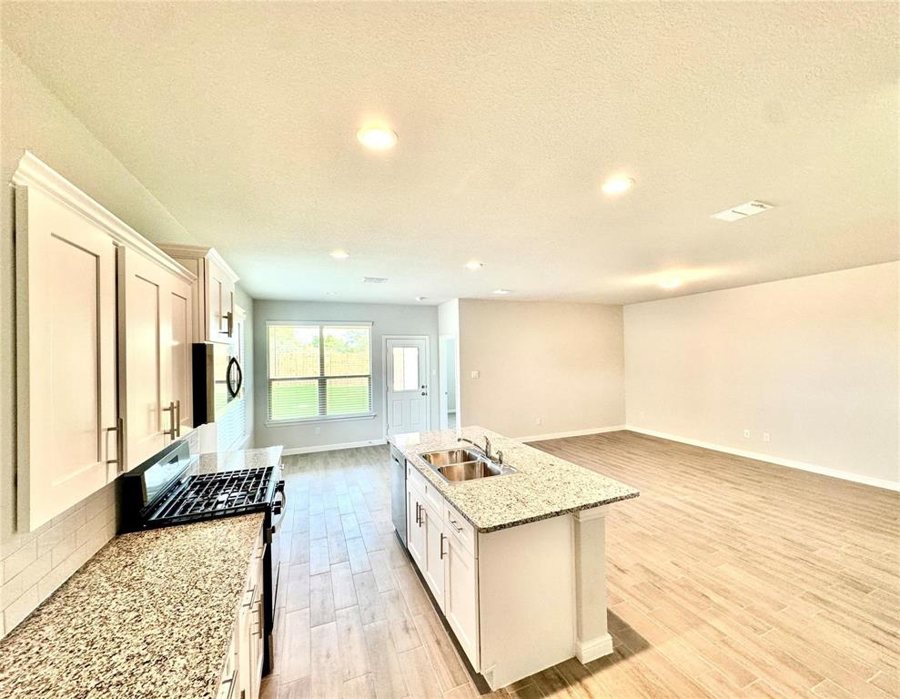 9653 Austin Hollow Road Crowley, TX 76036 - Photo 8 of 18 Gallery Image 8