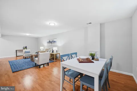 $1,399,900 | 8401 Cardinal Glen Court, Vienna, VA 22182