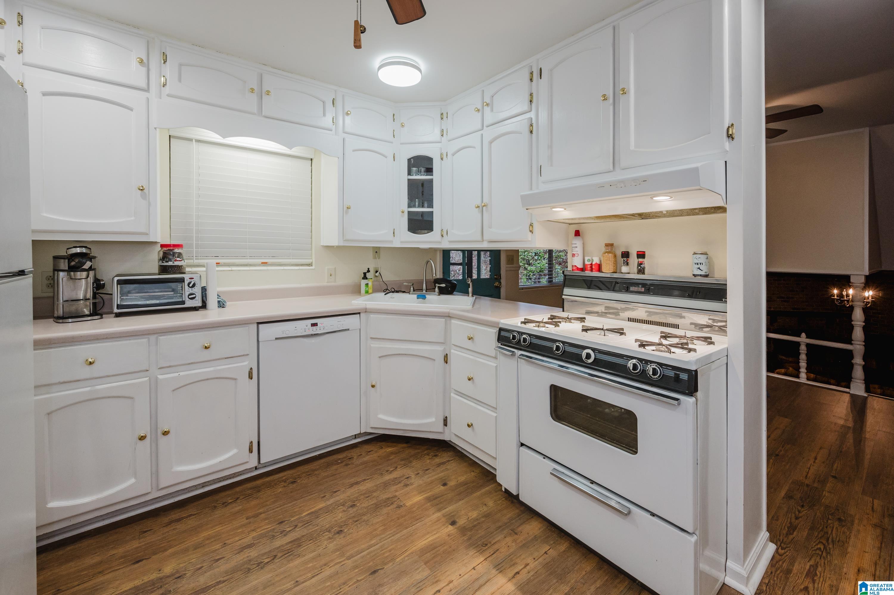 4792 Trussville Clay Road Trussville, AL 35173 - Photo 13 of 56