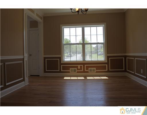 7 Peppermint Hill Road North Brunswick, NJ 08902 - Photo 3 of 9 Gallery Image 3