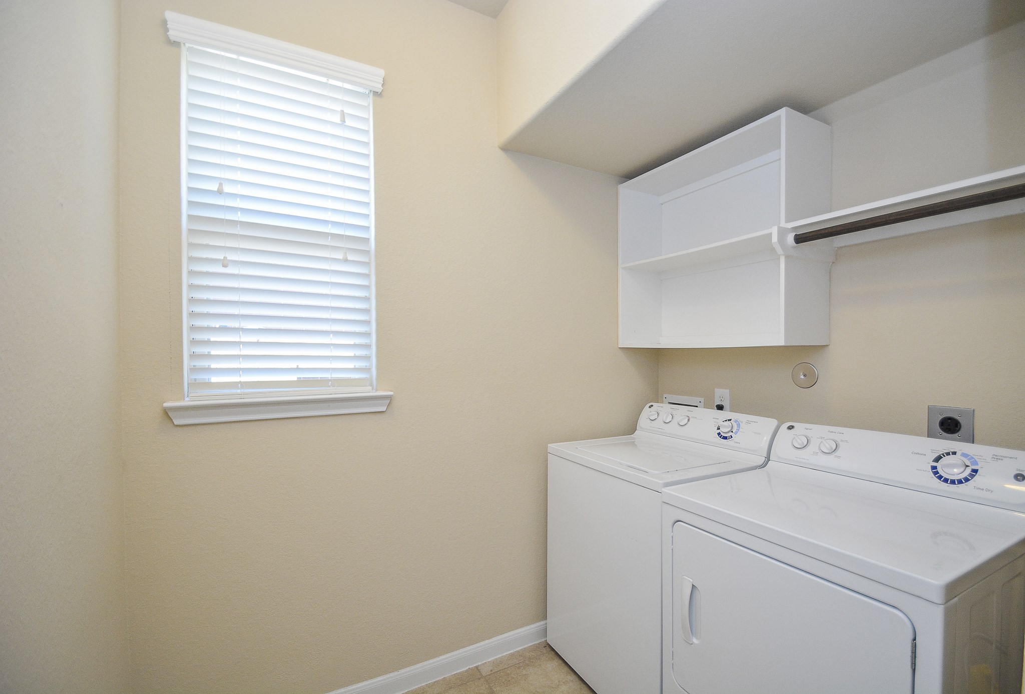 28258 Natalie Bend Road Katy, TX 77494 - Photo 29 of 32 Washer and dryer will be installed upon request.