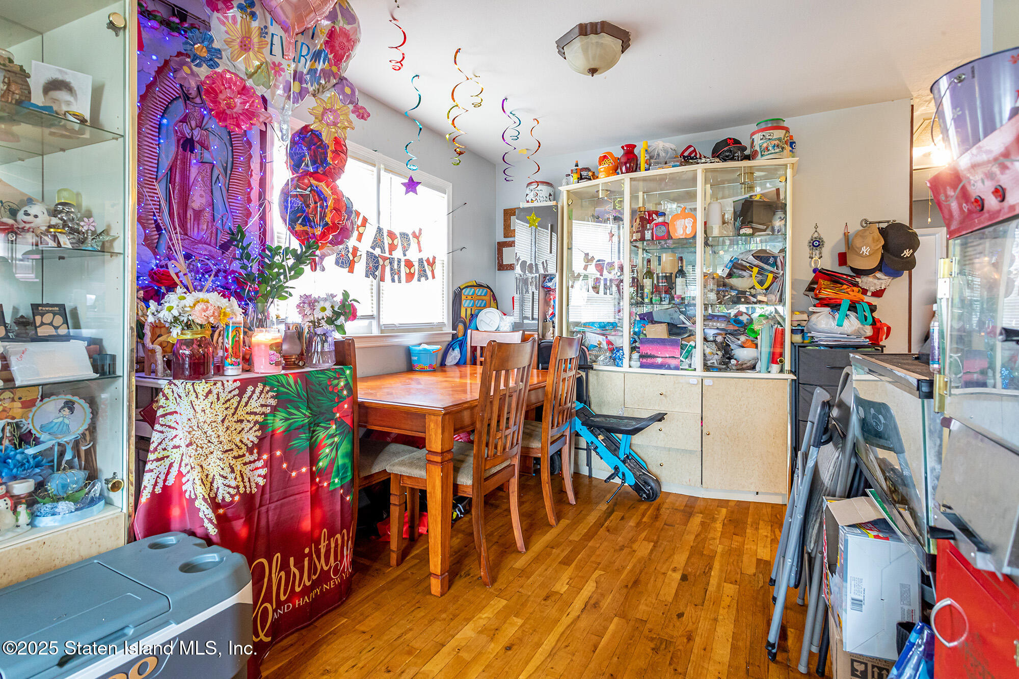 27 Bascom Place Staten Island, NY 10314 - Photo 5 of 25