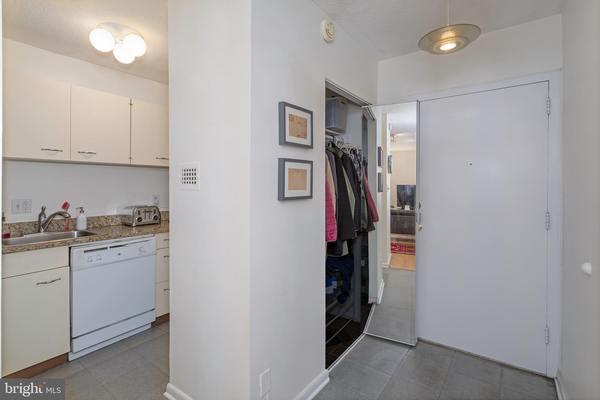 1800 R Street Northwest, Unit 604 Washington, DC 20009 - Photo 5 of 25