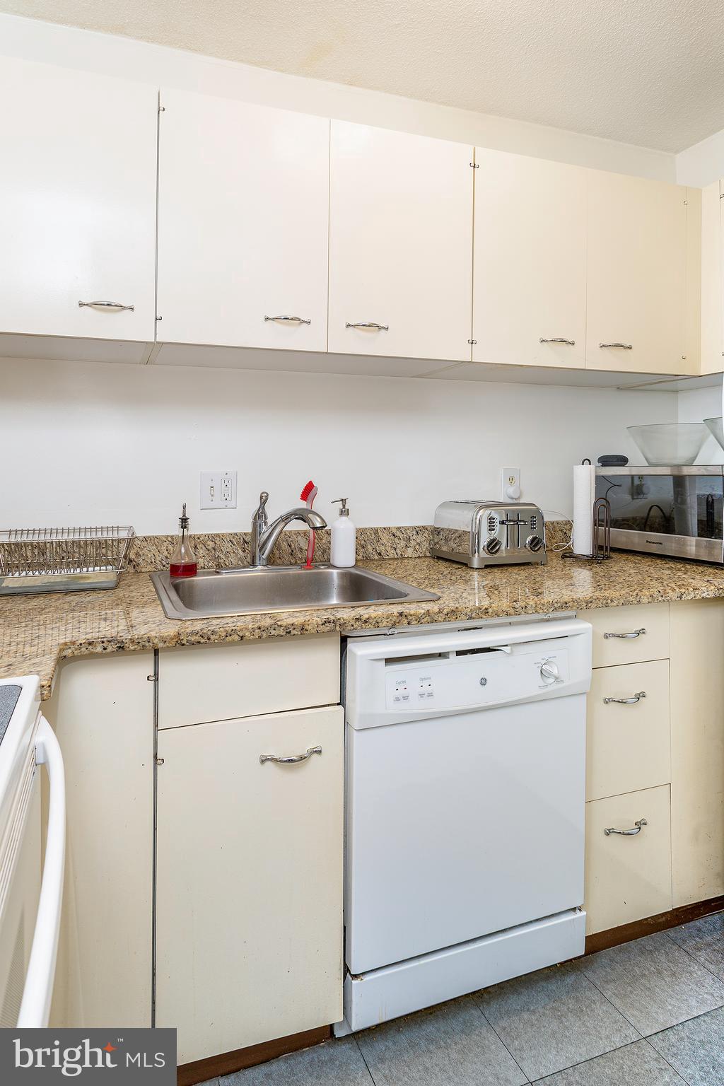 1800 R Street Northwest, Unit 604 Washington, DC 20009 - Photo 8 of 25