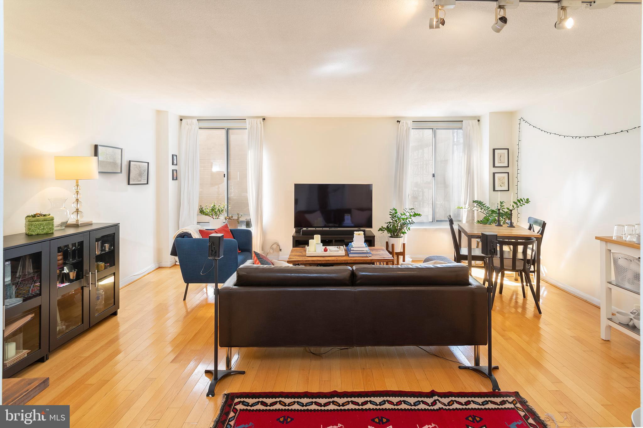 1800 R Street Northwest, Unit 604 Washington, DC 20009 - Photo 10 of 25