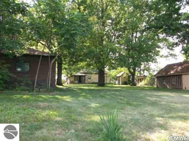 692 North Duffield Road Sumner, MI 48889 - Photo 22 of 25 1746157-21.JPG