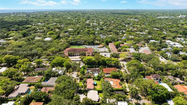 $2,600,000 | 1161 Sunset Drive, Coral Gables, FL 33146