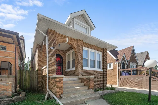 $199,999 | 429 East 89th Street, Chicago, IL 60619