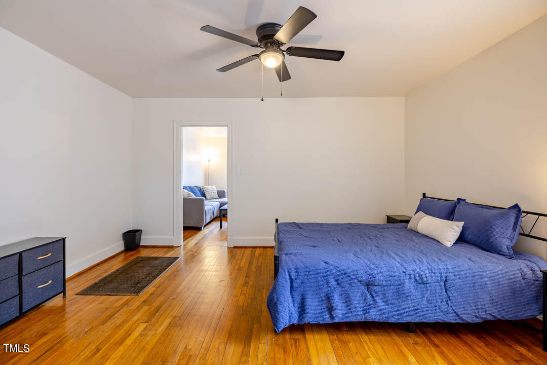 1008 Clarendon Street Durham, NC 27705 - Photo 16 of 46 015A2432-HDR